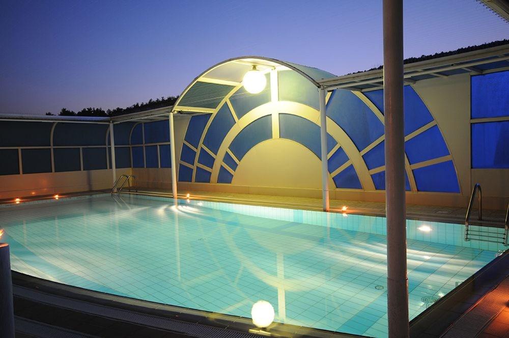 Grand Excelsior